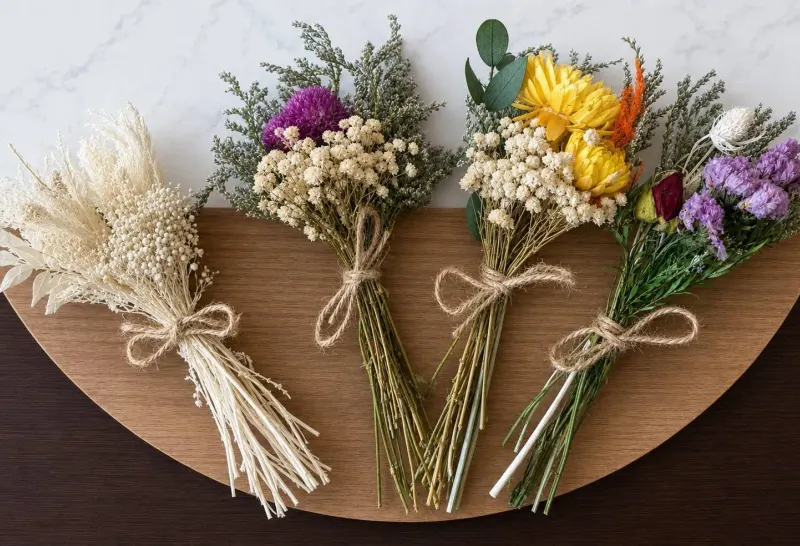 Display of dried flower bouquets